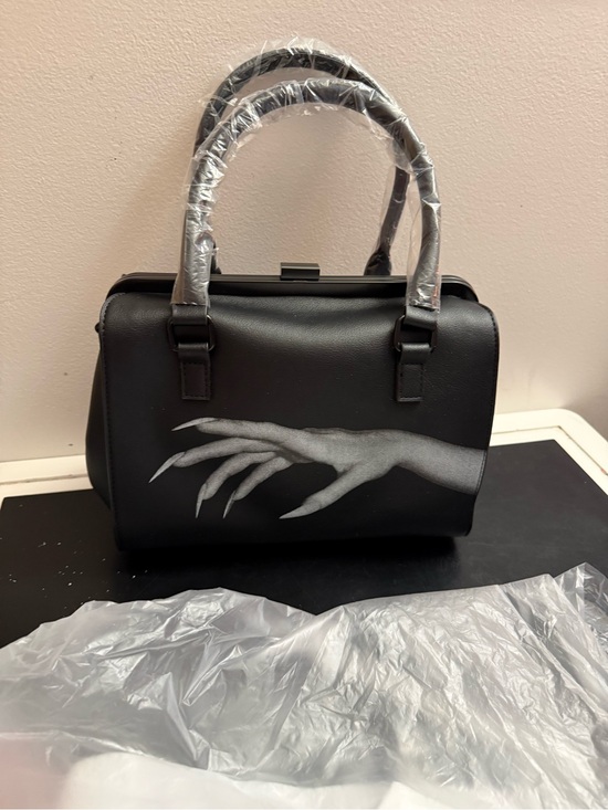 Foxblood Handbags - NWT Foxblood The Shadow Hunter Bag